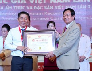 Nguyễn Phùng Phong là ai ?